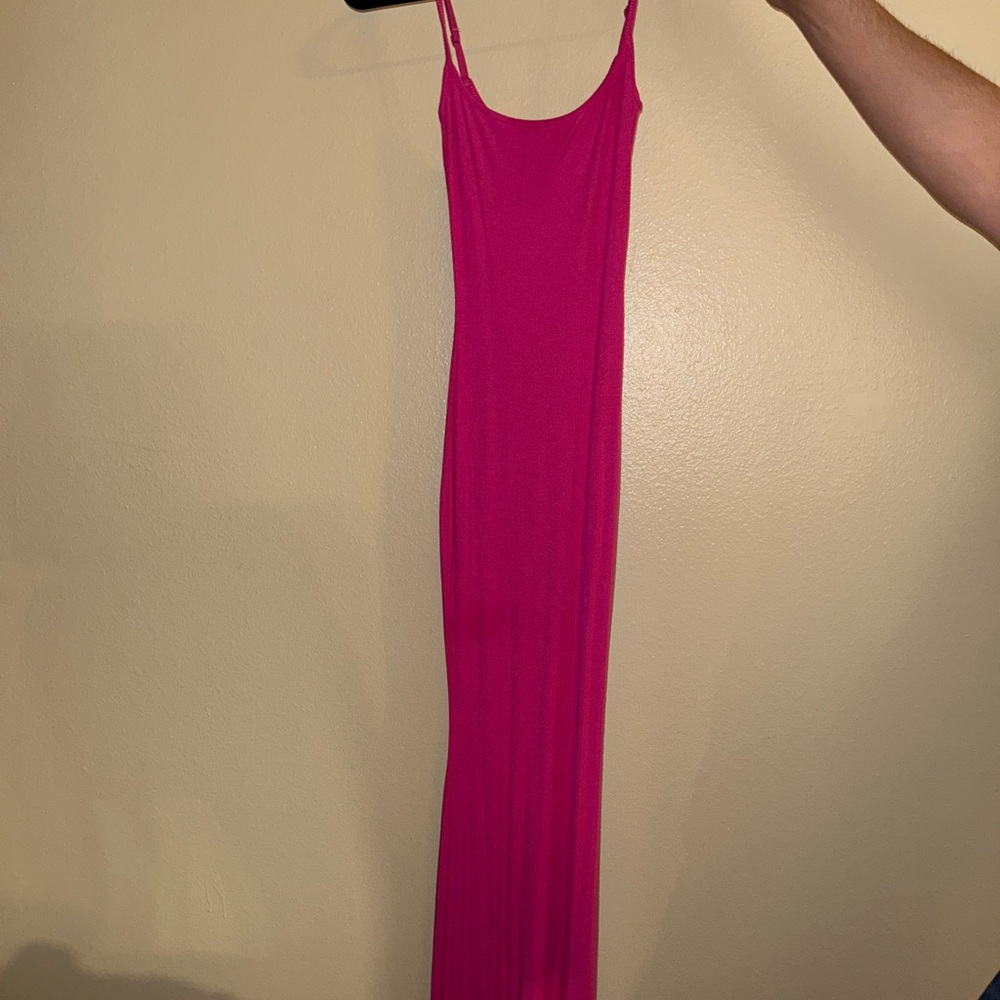 Skims XS hot pink dress
